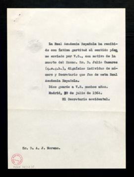 Copia del oficio del secretario accidental, Rafael Lapesa, a A. J. Moreno de gratitud por el pésa...