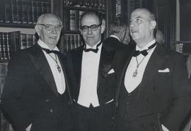 Antonio Tovar Llorente con José M.ª Pemán y Guillermo Díaz-Plaja