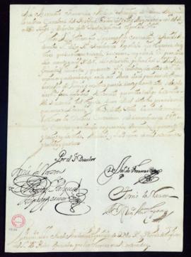 Orden del marqués de Villena del libramiento a favor de Pedro González de 240 reales y 32 maraved...