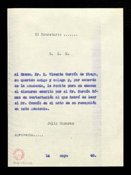 Copia sin firma del besalamano de Julio Casares a Vicente García de Diego con el que le remite, p...