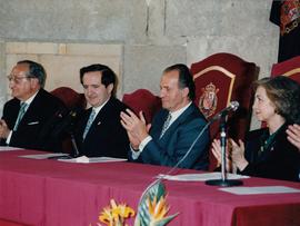 Mesa presidencial del acto institucional celebrado en la Abadía de Silos con motivo del X Congres...