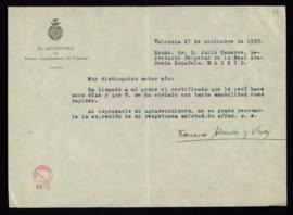 Carta de Francisco Almela y Vives a Julio Casares en la que acusa recibo del certificado que le p...