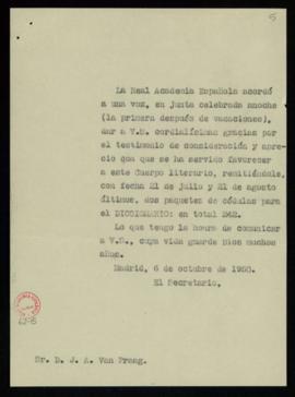 Copia del oficio del secretario a J. A. van Praag de traslado del agradecimiento de la junta por ...
