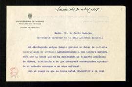 Carta de Emilio Fernández Galiano a Julio Casares en la que expresa su gratitud por el honor disp...