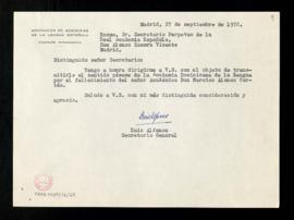 Carta de Luis Alfonso, secretario general de la Comisión Permanente de la Asociación de Academias...
