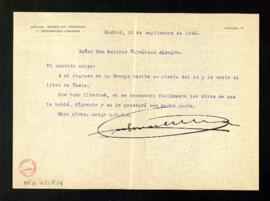 Carta de Manuel González-Hontoria a Melchor Fernández Almagro con la que le envía el libro de Tes...