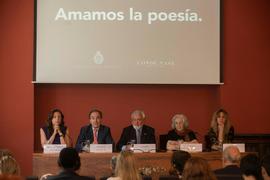 Presentación de Amamos la poesía en la sala Rufino José Cuervo de la Real Academia Española