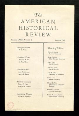 Fotocopia de recortes de American Historical Review en los que aparece publicada la reseña de Esp...