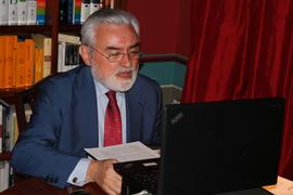 Intervención de Darío Villanueva, director de la Real Academia Española, en la videoconferencia c...