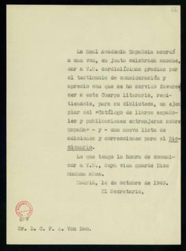 Minuta del oficio del secretario a C. F. Adolf van Dam a Julio Casares de traslado del agradecimi...