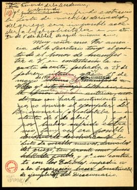 Minuta de la carta del oficial primero de la Secretaría a Luis E. Sepúlveda Cuadra en la que le i...