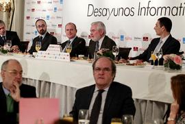 Intervención de Darío Villanueva, director de la Real Academia Española, en los Desayunos de Euro...