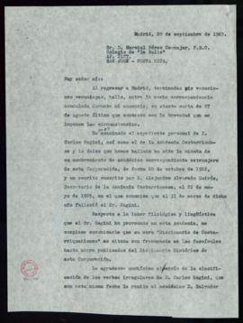 Copia de la carta de Rafael Lapesa a Marcial Pérez Cascajar en la que le indica que el expediente...