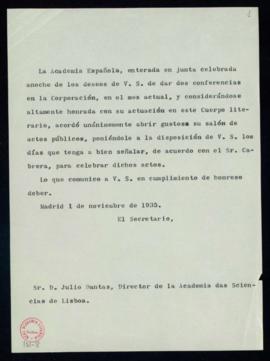 Copia sin firma del oficio del secretario [Emilio Cotarelo] a Julio Dantas, director de la Academ...