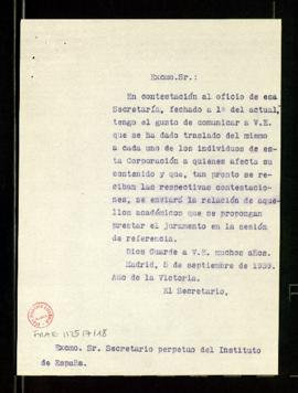 Copia del oficio del secretario al secretario del Instituto de España en el que le comunica que h...