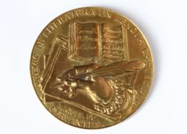 Medalla del Premio de Literatura en Lengua Castellana Miguel de Cervantes
