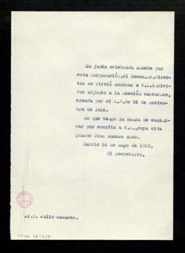 Copia del oficio del secretario a Julio Casares de traslado de su nombramiento como individuo adj...
