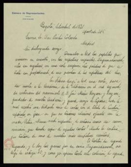 Carta de Antonio Gómez Restrepo al secretario con la que le devuelve las papeletas que pasaron a ...