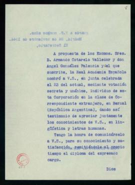 Copia sin firma del oficio del secretario Julio Casares a Rodolfo M. Ragucci de traslado de su no...