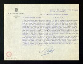 Carta de José Salas, alcalde de Albuñol, a Melchor Fernández Almagro en la que le dice que el Ayu...