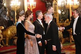 Cena de gala en el Palacio Real con motivo de la visita del presidente de Argentina