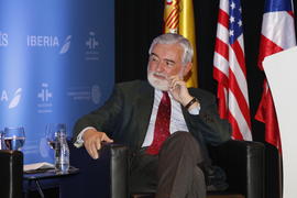 Intervención de Darío Villanueva, director de la Real Academia Española, en la conversación sobre...